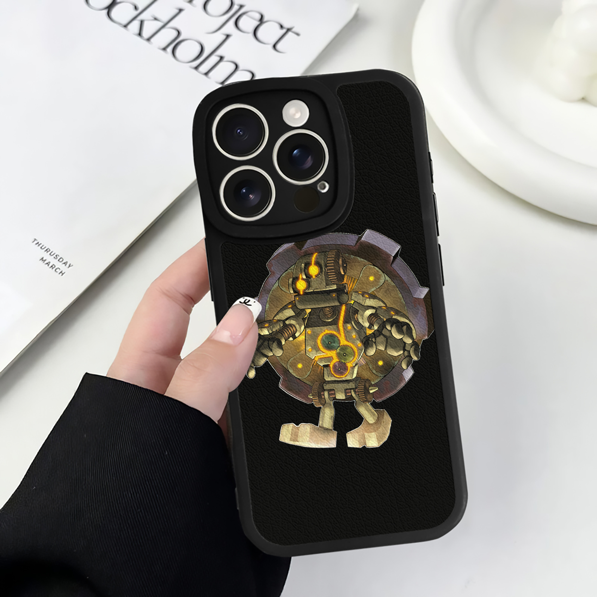 遊☆戯☆王 Yu-Gi-Oh! 【iPhone 16シリーズ対応】シリコンスマホケース（レザー調） 材質：シリコン